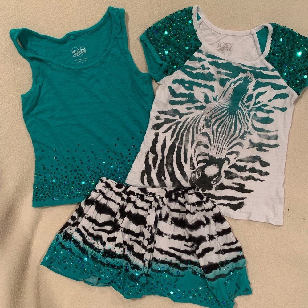 Justice 3 Piece Skirt Set. Size 8